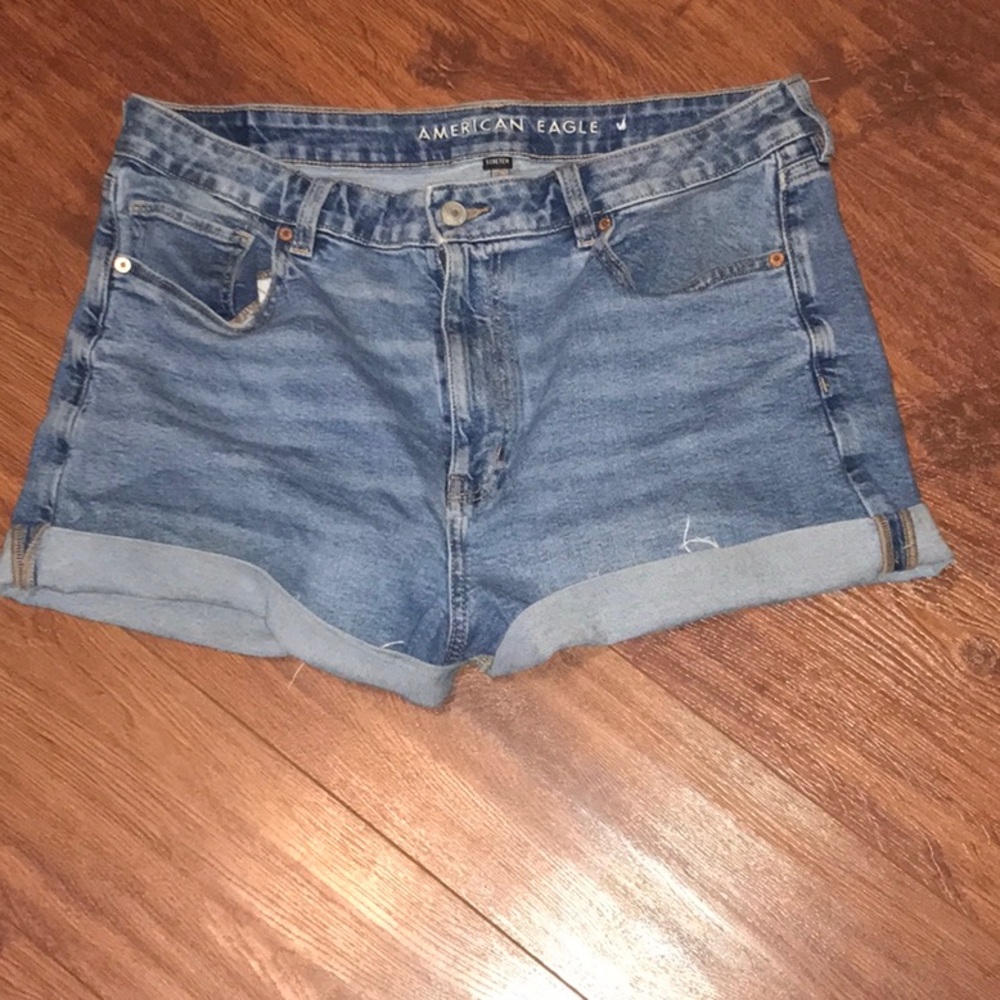 American Eagle Outfitters Women's Blue Denim Shorts